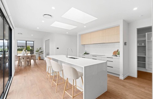 Mount Olympus Ski Field House | Rolleston smart home - family friendly and entertainer's heaven