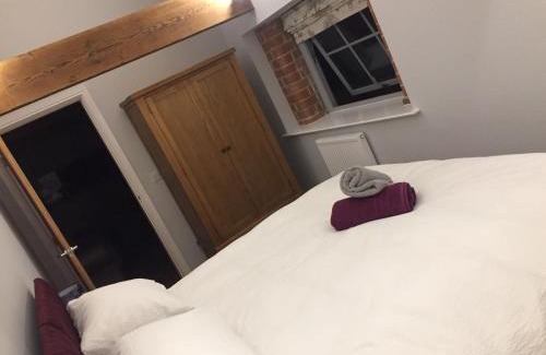 Cottingham Apartment | Rolling Mill, Wolds Way Holiday Cottages, 2 Bed, 1st floor