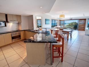 Kings Beach Resort | Rolling Surf Resort