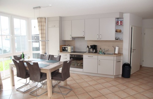 Greetsiel Apartment | Rollstuhlfreundliche Wohnung an der Oase