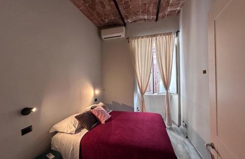 Rione XVIII Castro Pretorio Hostel | Român Holidays
