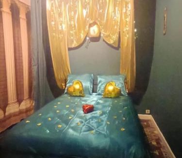 Dunkerque Centre Apartment | Rom'antique la Jalouzzie SPA