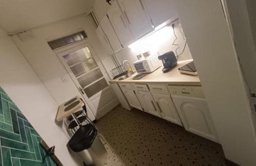 Dunkerque Centre Apartment | Rom'antique la Jalouzzie SPA