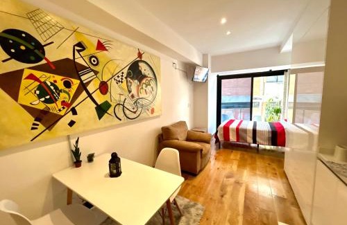 Roma Norte Apartment | Roma Norte, pool, gym, rooftop, coworking, balcony & parking