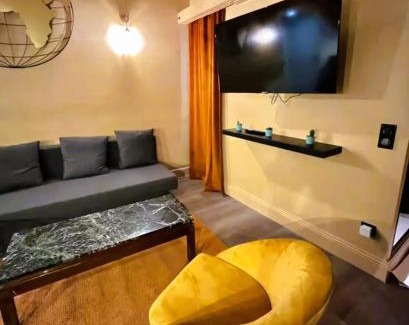 Mont d'Arene Apartment | Romain - Escapade au coeur de Reims