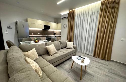 Orikum Apartment | Roman Apartments