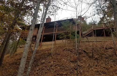 Townsend Cabin | Romans 15:13-WEARSVALLEY~10 mil heart Pig Forge, Hotub, gas grill-NO EXTRA FEES