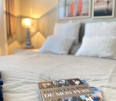 Sidi Abdel Aziz House | Romantic 2 Bedroom with Private Direct Beach Access La Marsa