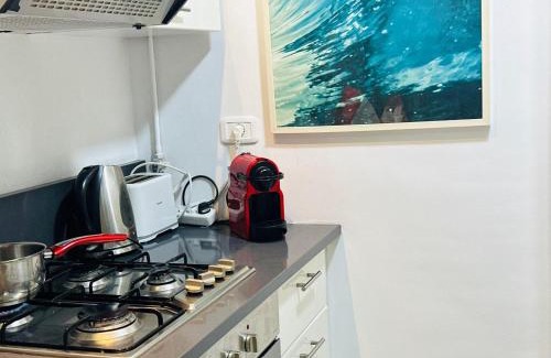 Sidi Abdel Aziz House | Romantic 2 Bedroom with Private Direct Beach Access La Marsa