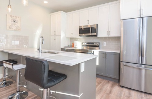 Southwest Edmonton House | Romantic and Cozy two storey beautiful home