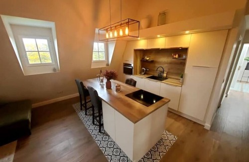 Souesmes Apartment | Romantic apartment in a magnificent French château