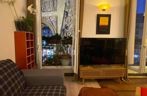 Strasbourg -Saint-Denis Apartment | Romantic Apartment in Paris