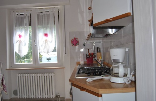 Cassone Apartment | Romantic apartment SUPER PRICE OCTOBER parking space wonderful lake view.