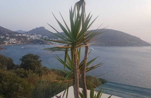 Leros Apartment | Romantic apartment with spectacular sea view!
