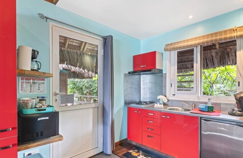 Moorea-Maiao House | Romantic Beachfront Escape with Modern Comforts