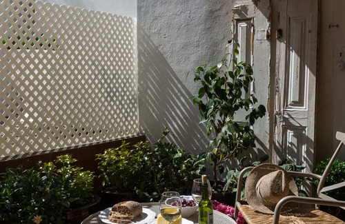 Aldoar Foz do Douro e Nevogilde Apartment | ★Romantic - Casa Bela ★ Apartment with private terrace and shared garden