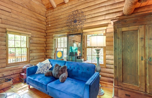 Ellijay Cabin | Romantic Ellijay Cabin w/ Grill & Fire Pit!