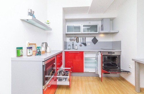 Kesklinn Apartment | Romantic getaway with equipped kitchen.