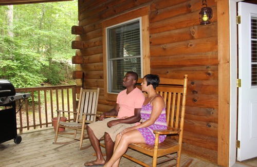 Hico Cabin | Romantic Hideaway Cabin!
