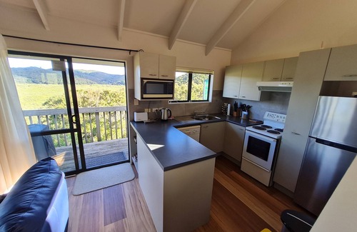 Paihia House | Romantic Hideaway with Beautiful Seaviews