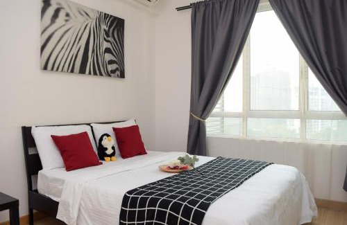 Pengkalan Tentera Udara Diraja Malaysia Apartment | Romantic Home for Couples, 5mins to Mid Valley Mega Mall
