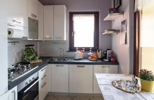 Sulzano Apartment | ROMANTIC LAKE VIEW HOUSE