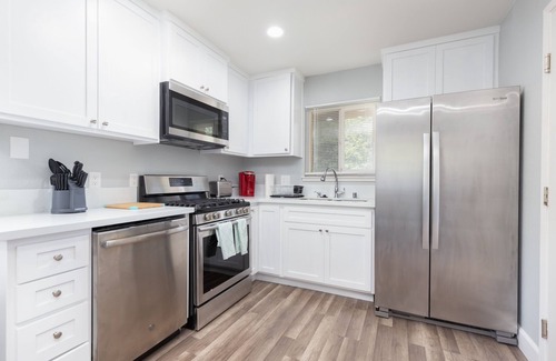 Citrus Heights House | ROMANTIC LITTLE CASITA TO GET AWAY