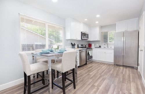Citrus Heights House | ROMANTIC LITTLE CASITA TO GET AWAY