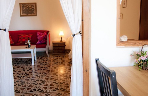 Neve Tzedek Apartment | Romantic Loft Studio Apartments in Shabazi St., Neve Tzedek