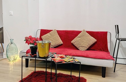Valbenoite - Le Bernay - Valfuret Apartment | Romantic loft with private Jacuzzi