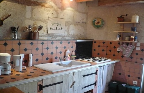 Brion House | Romantic Loire Hideaway
