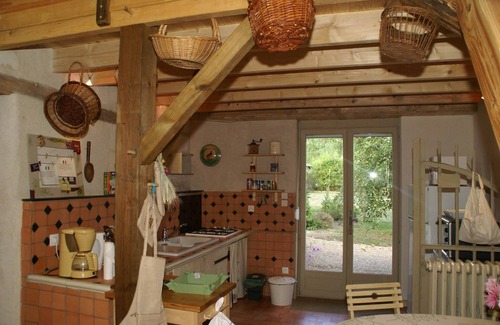 Brion House | Romantic Loire Hideaway