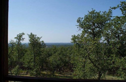 Wimberley Cabin | Romantic Luxury Cabin! Has it all Hot tub, Fireplace, Gorgeous Views!