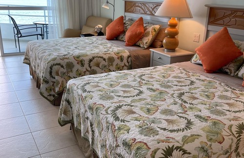 Playa Coronado Condo | Romantic Oceanfront Studio Suite at the Solarium in Coronado Bay