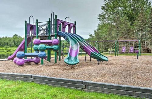 Pocono Lake House | Romantic Pocono house - stream, lake, beach, pool, firepit