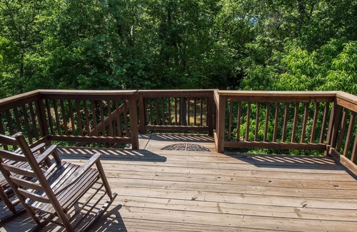 Luray Cabin | Romantic River Front cabin,Close to Luray