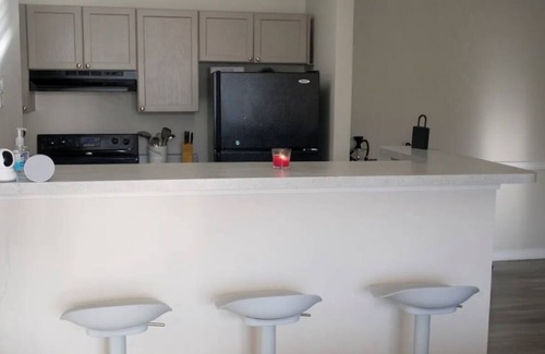 Church Street Apartment | Romantic Room in ATL Free WIFI; FREE NETFLIX