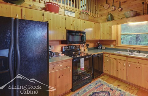 Ellijay Cabin | Romantic, rustic, private, hot tub, let friendly, ADULT ONLY