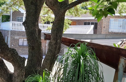 Newcastle House | Romantic , serene and spacious home for lasting memories suitable for events too