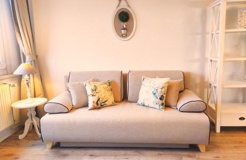 Mitte Apartment | Romantic Style Apartment Berlin Alexanderplatz