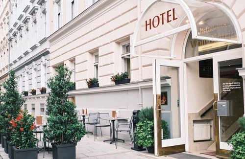 City Centre Salzburg House | Romantic Suite, with breakfast - Altstadthotel Wolf-Dietrich