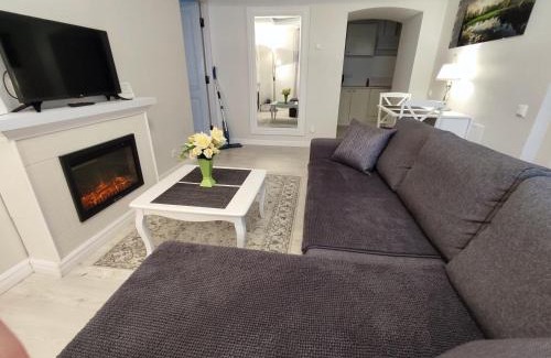 Old Town Apartment | Romantic suite with sauna, free parking