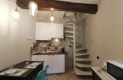 Borgo Dora Apartment | Romantico bilocale nel cuore del Balon