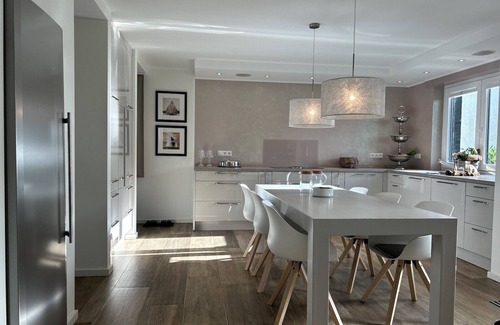 Neuastenberg House | ROMANTIKCHALET NEUASTENBERG - Luxury chalet magic for families and friends