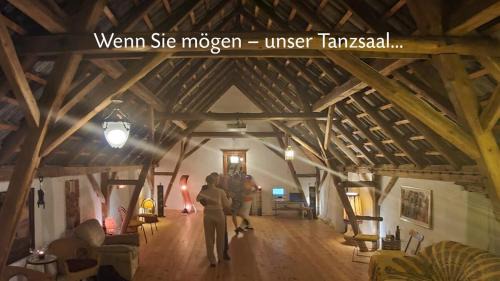 Stein Apartment | Romantische und museal eingerichtete Ferienwohnung