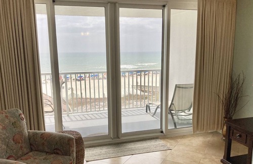 Orange Beach Condo | ROMAR TOWER 3B--Right on the Beach! --2 BR/2 BA --JANUARY OPEN