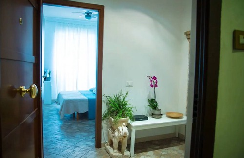 Appio Latino Apartment | [Rome] Elegant apartment near the center
