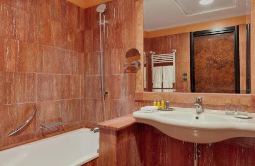 Zona XL Magliana Vecchia Hotel | Rome Marriott Park Hotel
