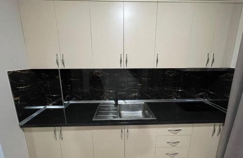 Shengjin Apartment | Romina's Apartments