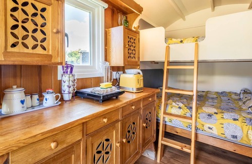 Trunch Cabin | Romney Shepherd Hut | a fantastic destination for glamping holiday-makers